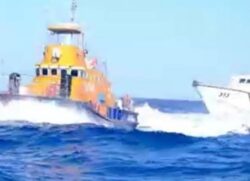 مصرع 14 مهاجراً في تصادم بين زورق خفر السواحل وقارب لجوء قبالة سواحل اليونان