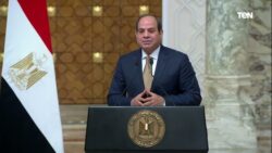 الرئيس السيسي يجدد على موقف مصر الثابت الداعم لوحدة الصومال