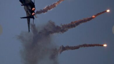 15 ثانية على حافة الموت.. كمين صاروخي حوثي يستهدف مقاتلات أميركية فوق صنعاء