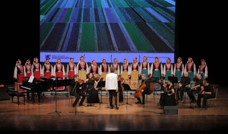 الأصوات البلغارية بمكتبة الإسكندرية احتفالاً بمئوية العلاقات الدبلوماسية بين مصر وبلغاريا