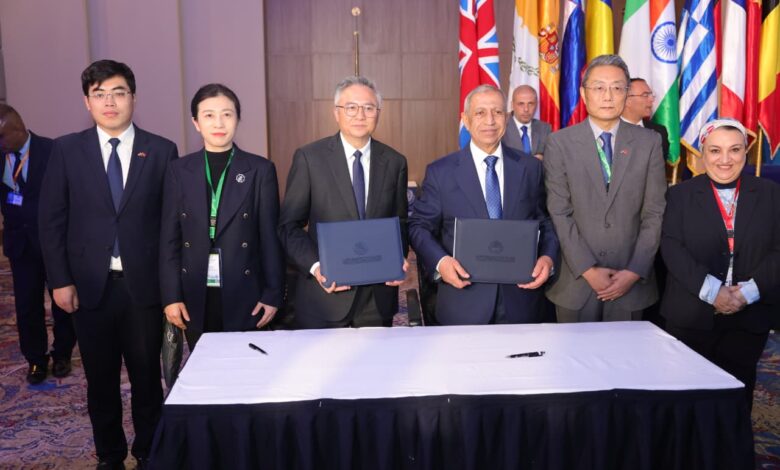 الأكاديمية العربية توقع اتفاقيات دولية ومحلية لتعزيز التعاون الأكاديمي بمؤتمر مارلوج 15