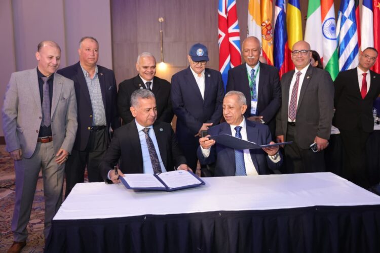 الأكاديمية العربية توقع اتفاقيات دولية ومحلية لتعزيز التعاون الأكاديمي بمؤتمر مارلوج 15