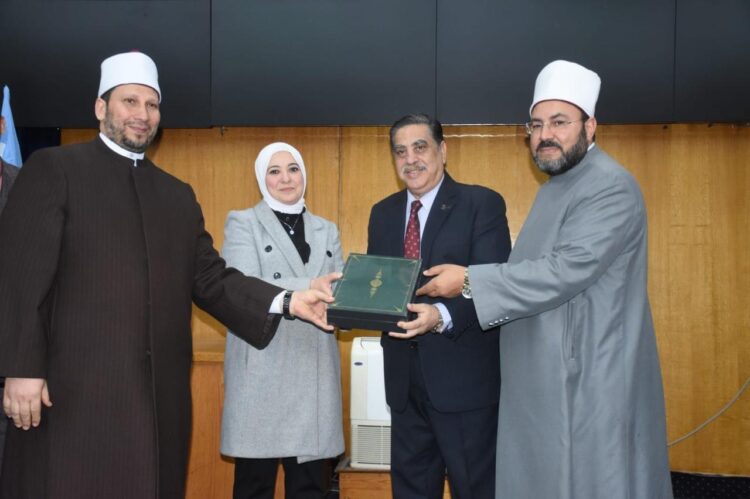 الدكتورة أميرة يسن نائب محافظ الإسكندرية تشهد احتفالية الأزهر الشريف بذكراه السنوية