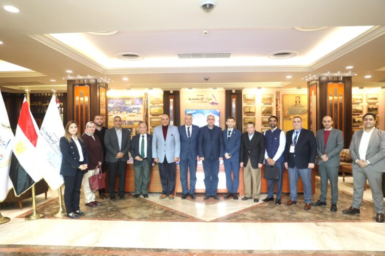 الهيئة العامة لميناء الإسكندرية تستقبل وفد شبكة مكافحة الفساد البحري الدولية