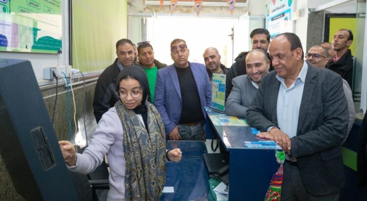 رئيس مياه الإسكندرية في جولة ميدانية لمحطات المياه والروافع ومراكز خدمة العملاء