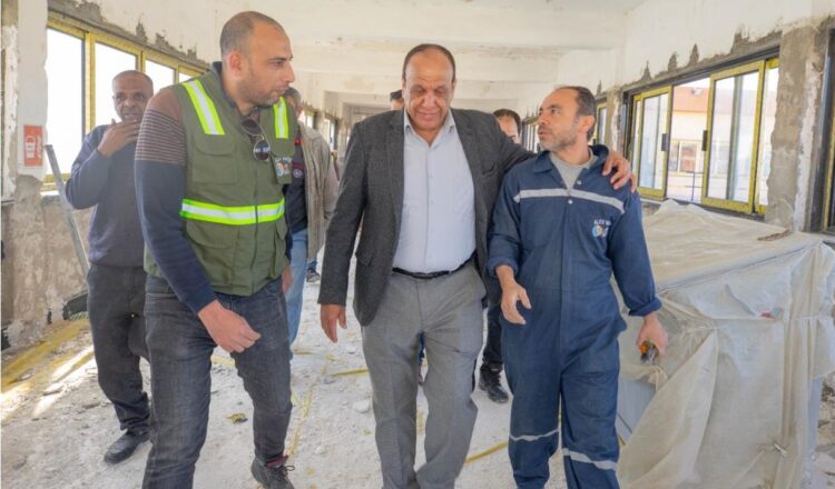 رئيس مياه الإسكندرية في جولة ميدانية لمحطات المياه والروافع ومراكز خدمة العملاء