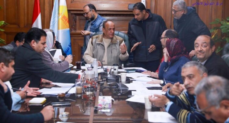 رئيس مياه الإسكندرية يعقد إجتماعًا موسعًا لتفعيل منظومة الشراء الموحد 