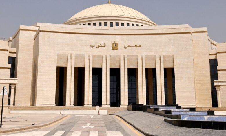 تحرك برلماني للاستعانة بالعلماء المصريين بالخارج