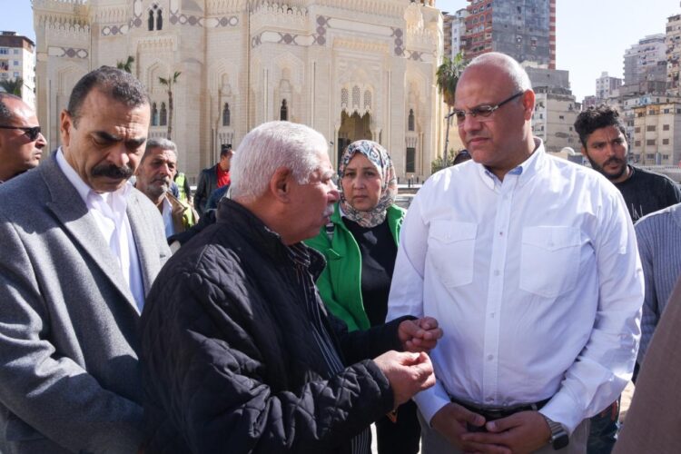 محافظ الإسكندرية جولة تفقدية بنطاق حي الجمرك لمتابعة المشروعات الكبرى