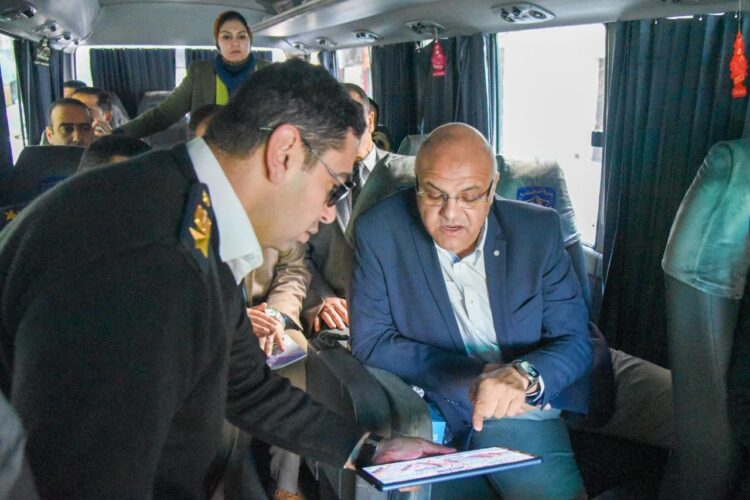 محافظ الإسكندرية جولة تفقدية لمتابعة سيولة الحركة المرورية بنطاق شرق