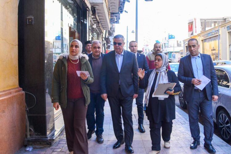 محافظ الإسكندرية يتفقد شارع سعد زغلول بمحطة الرمل بحي وسط لتعزيز الانضباط