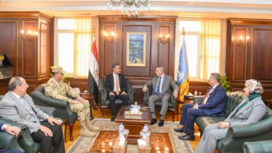 محافظ الإسكندرية يستقبل وزير التموين بديوان عام المحافظة