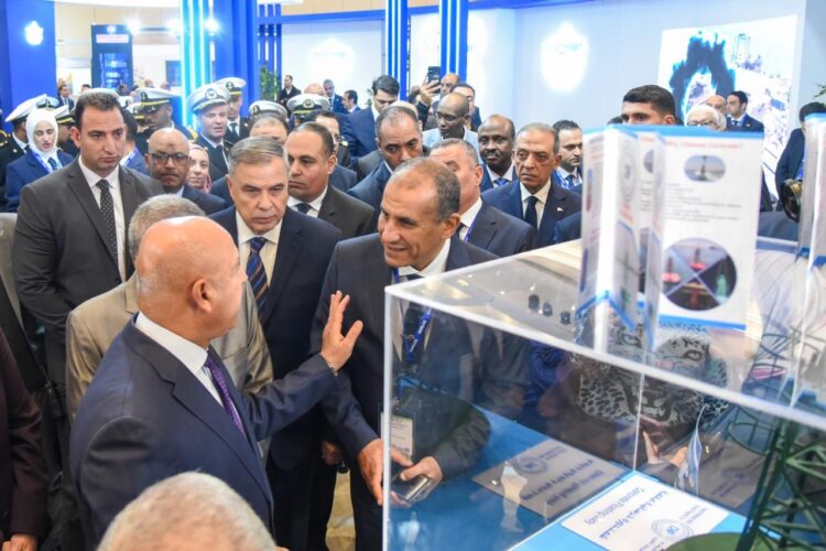محافظ الإسكندرية يشهد افتتاح المؤتمر الدولي للنقل البحري واللوجستيات (مارلوج 15)