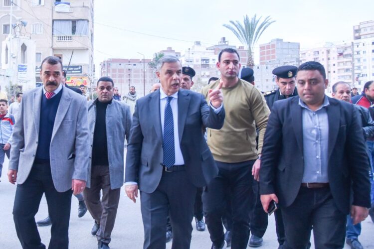 محافظ الإسكندرية يفتتح هايبر جهاز مستقبل مصر بالكيلو 21 نطاق حي العجمي