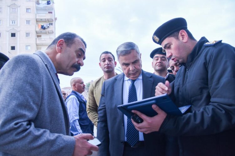 محافظ الإسكندرية يفتتح هايبر جهاز مستقبل مصر بالكيلو 21 نطاق حي العجمي