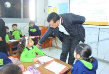 مدير تعليم سوهاج يتابع انتظام الدراسة بمدارس إدارة المنشاة التعليميه