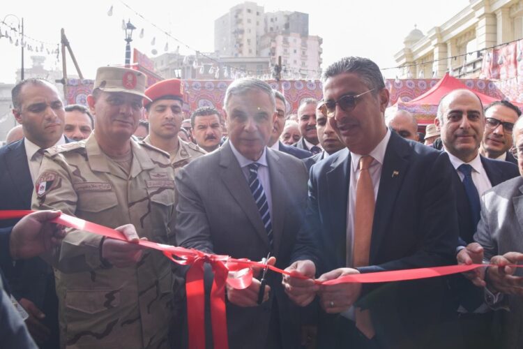 وزير التموين والتجارة الداخلية و محافظ الإسكندرية يفتتحان عددًا من المشروعات التموينية 