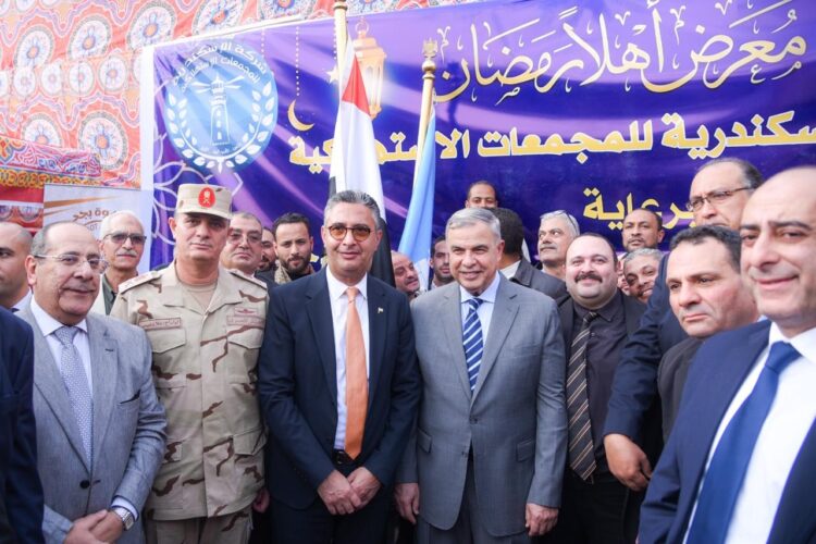 وزير التموين والتجارة الداخلية و محافظ الإسكندرية يفتتحان عددًا من المشروعات التموينية 