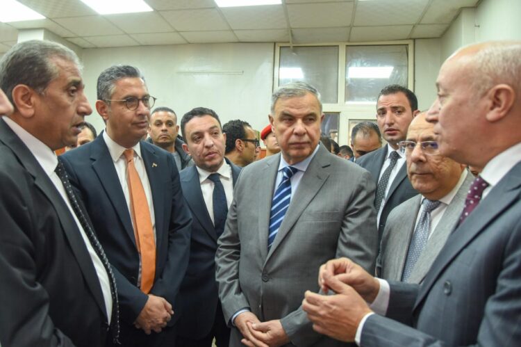 وزير التموين والتجارة الداخلية و محافظ الإسكندرية يفتتحان عددًا من المشروعات التموينية 