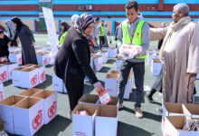 محافظ سوهاج ينيب رئيس مركز ومدينة سوهاج لتوزيع 1500 كرتونة مواد غذائية للأسر الأولى بالرعاية
