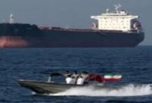 إعلام إيرانى: إستهداف ناقلة نفط فى مضيق هرمز.