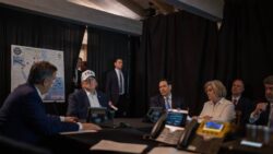 ترامب يتوعد بـ"الموجة الكبيرة" و تصعيد الهجمات على إيران خلال 24 ساعة