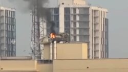 صاروخ يستهدف مهبط الطائرات بالسفارة الأمريكية في بغداد