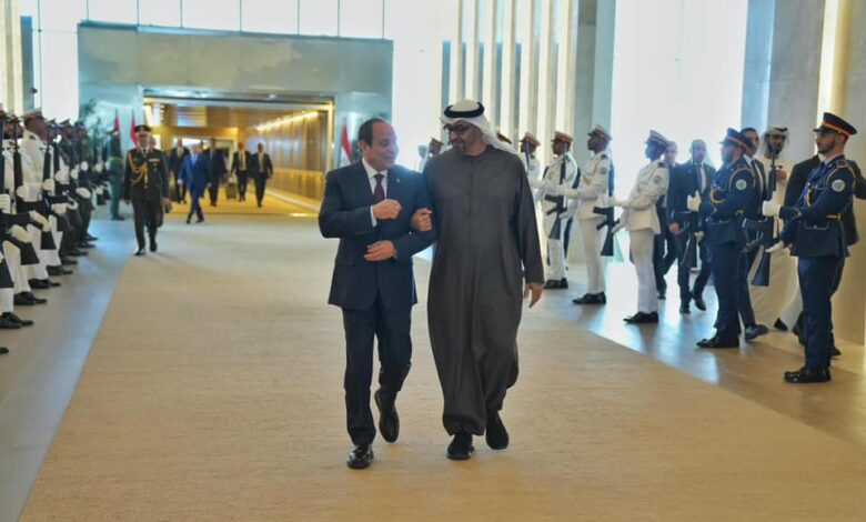 السيسي في المنامة لتعزيز التضامن العربي
