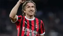 أليجري يعلن تشكيل ميلان لمواجهة إنتر ميلان في الدوري الإيطالي