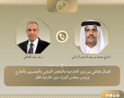 وزير الخارجية يبحث هاتفيا مع وزير خارجية قطر التصعيد العسكري الخطير الذي تشهده المنطقة