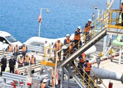 رئيس الوزراء يبدأ جولته اليوم بمحافظة السويس بتفقد ميناء سوميد البترولي بالعين السخنة.