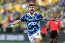 «قبل صدام الجيش الملكي».. السر وراء غياب وليد الكرتي عن رحلة بيراميدز للمغرب