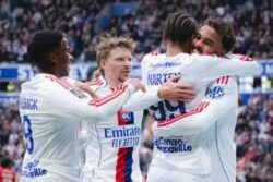 جينيسيو يعلن تشكيل ليل لمواجهة أستون فيلا في الدوري الأوروبي