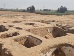 البعثة الأثرية المصرية نجحت  في الكشف عن مبنى أثري يُرجَّح استخدامه للضيافة