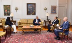 وزير الخارجية يستقبل رئيس المجلس القومى لحقوق الإنسان