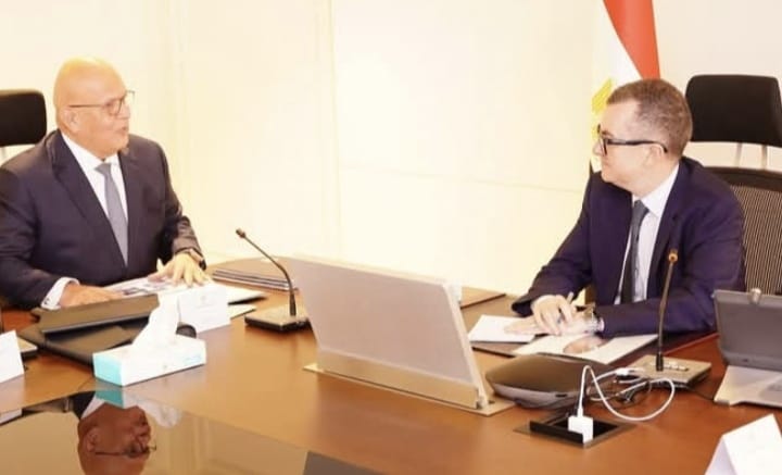 وزير التخطيط يوجه بإعادة توجيه استثمارات بنك الاستثمار القومي و"إن آي كابيتال"