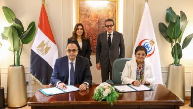 وزيرا الصحة والتنمية المحلية يشهدان توقيع بروتوكول لدعم الاستراتيجية الوطنية