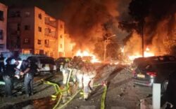 صواريخ إيران تمطر إس-رائ-يل وصفارات الإنذار تدوي في تل أبيب وبئر السبع