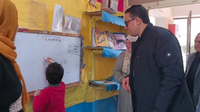 وكيل وزارة التربية والتعليم بالغربية يتابع الفترتين الصباحية والمسائية لمدارس إدارة كفر الزيات