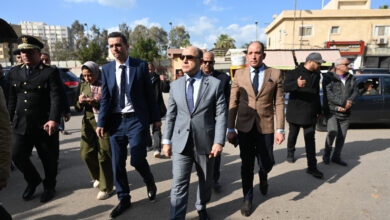 محافظ الغربية يتفقد موقف سبرباي لمتابعة الالتزام بالتعريفة الجديدة