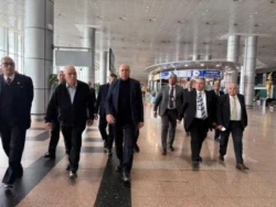 المطارات المصرية فى ذروة التشغيل 6100 رحلة لنقل عشرات الآلاف فى أول أيام العيد