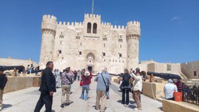 إقبال كبير على قلعة قايتباي بالإسكندرية في ثالث أيام العيد