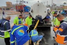 رئيس صرف الإسكندرية يتفقد منطقة وسط لمتابعة جهود التعامل مع مياه الأمطار