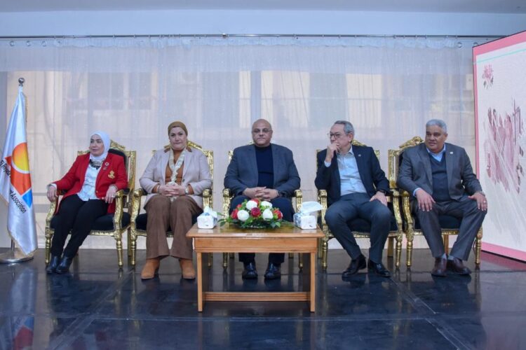 محافظ الإسكندرية  احتفالية تجهيز 120 عريس وعروسة لجمعية الريادة للتنمية