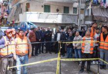 محافظ الإسكندرية يتابع إزالة عقار آيل للسقوط بحي المنتزه أول