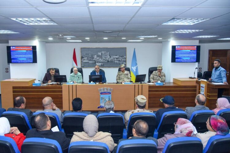 محافظ الإسكندرية يتابع الاستعدادات الخاصة بالتدريب العملى المشترك صقر 168