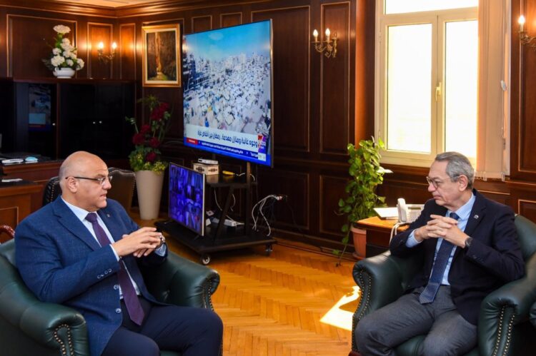 محافظ الإسكندرية يستقبل أعضاء مجلس إدارة جمعية رجال الأعمال