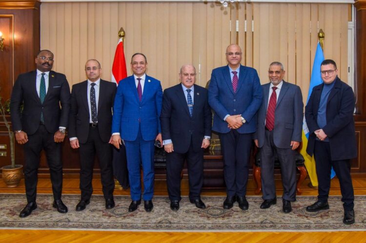 محافظ الإسكندرية يستقبل رئيس هيئة النيابة لدعم منظومة العمل الإداري بالمحافظة