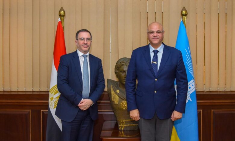 محافظ الإسكندرية يستقبل سفير المملكة المتحدة لبحث سبل التعاون المشترك