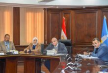 محافظ الإسكندرية يعقد اجتماعاً موسعاً لمتابعة التجهيزات النهائية لاستقبال عيد الفطر المبارك